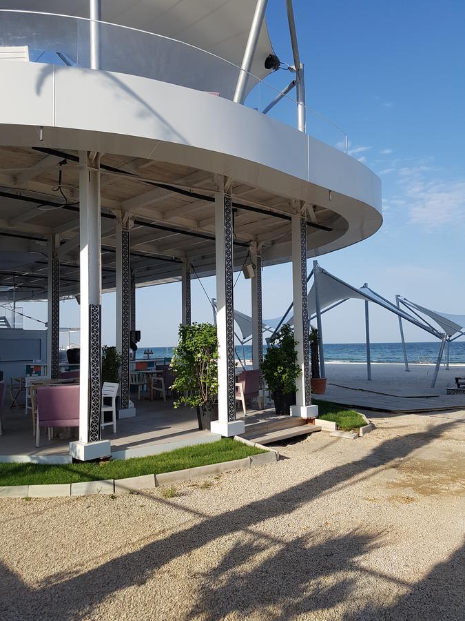 Frontal View By Twin Residence Mamaia Extérieur photo