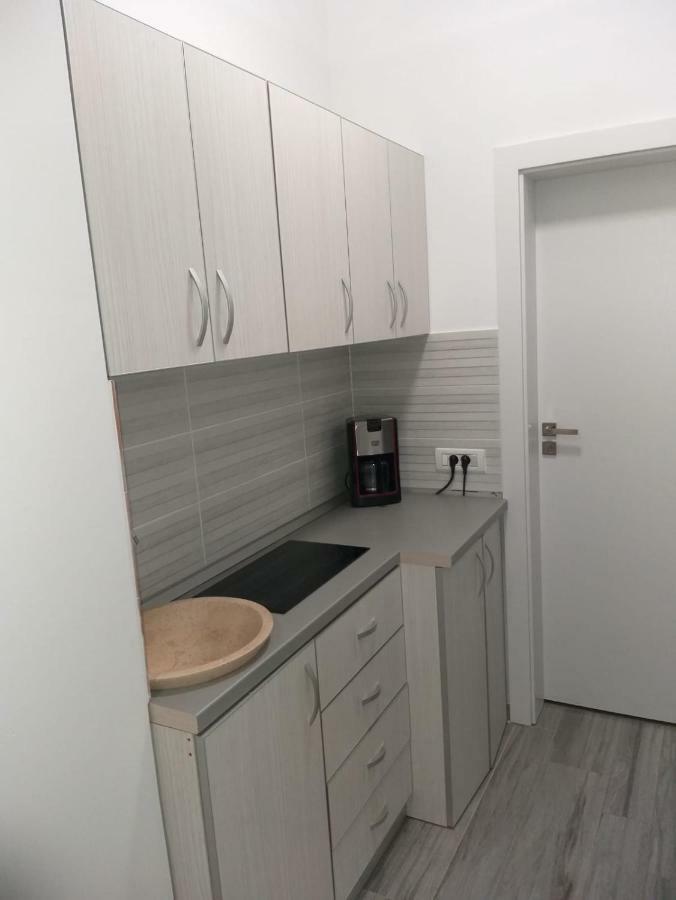 Frontal View By Twin Residence Mamaia Extérieur photo